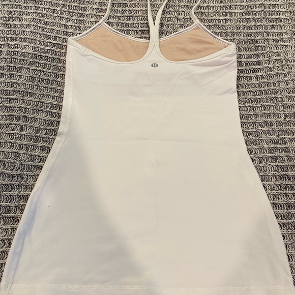 Lululemon Power Y Tank - Picture 3 of 3